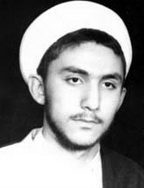 محسن آقاخانی