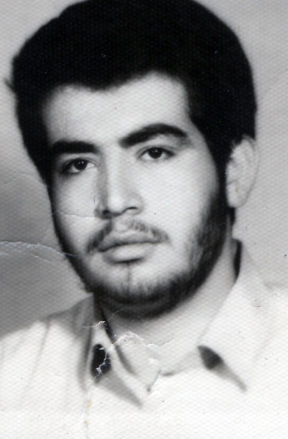 منصور علیاری
