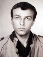 داریوش اسدی