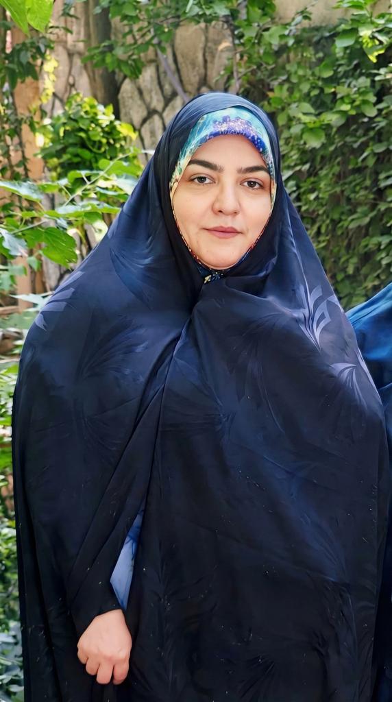 زهرا غلامی