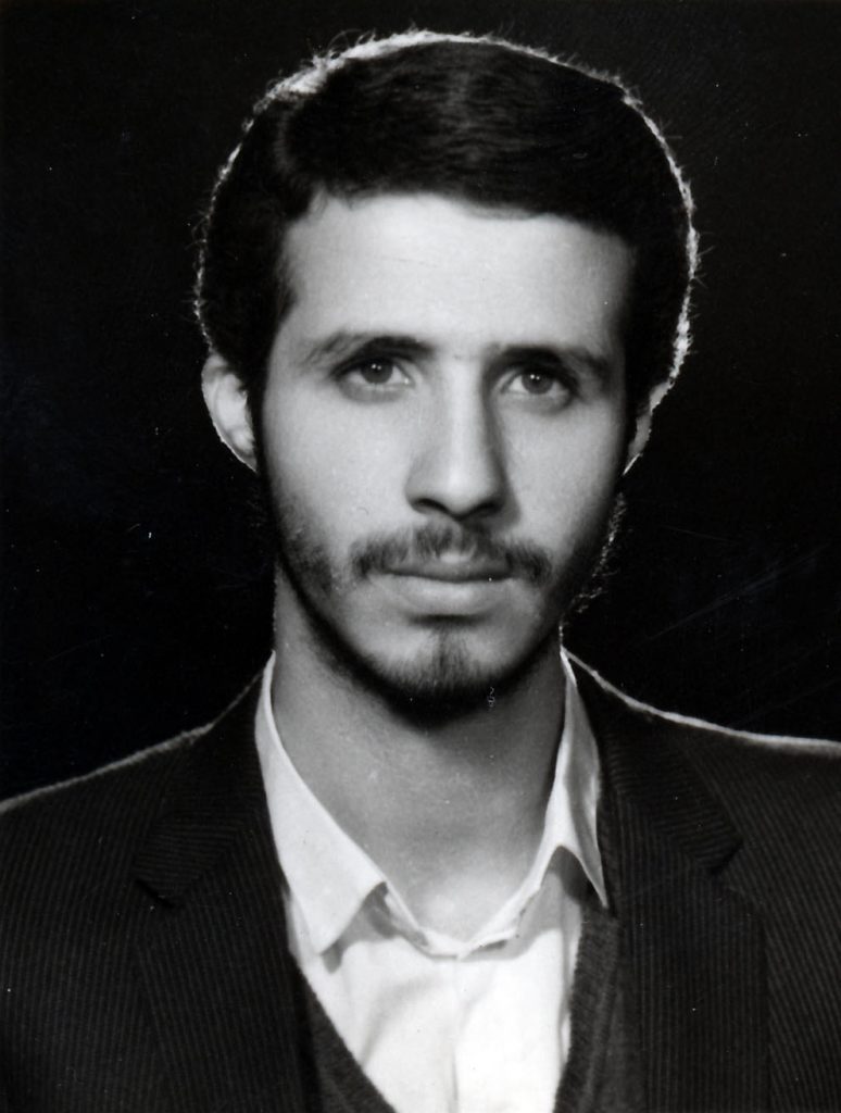 محسن بهارلو