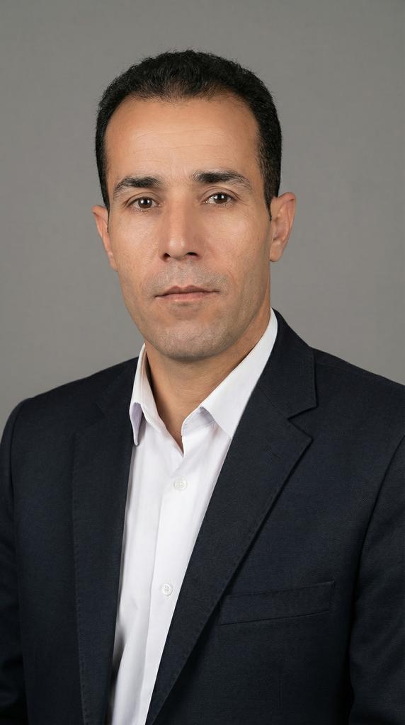 محمود نادری