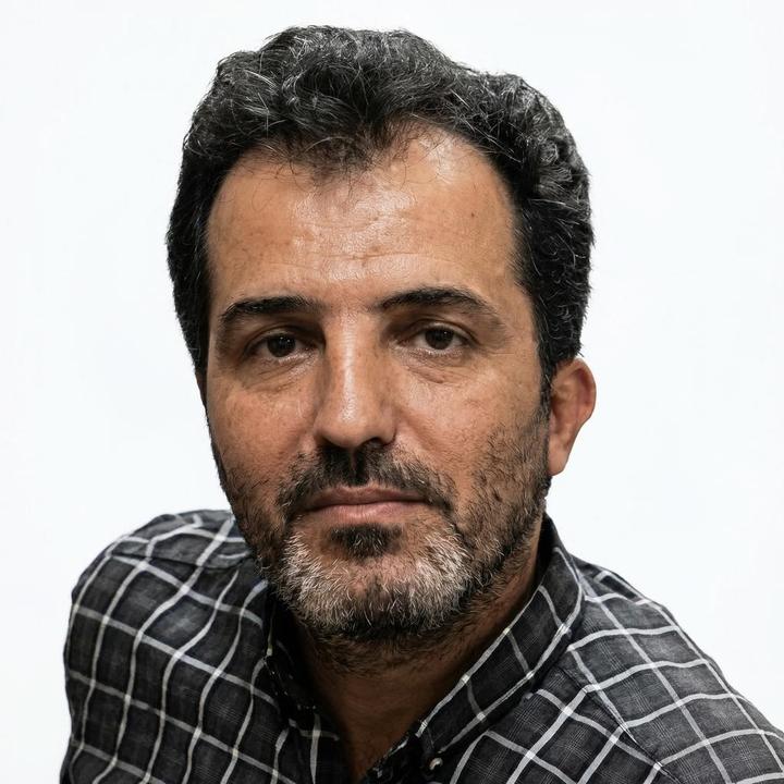 ناصر واحدیان