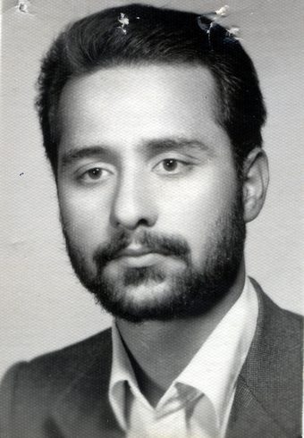 اکبر صداقت