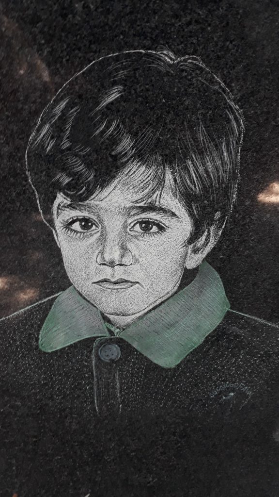 احسان دهقانی آشتیانی